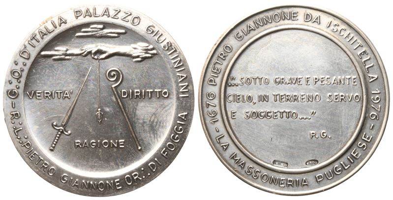 Medaglia R. L. "pietro Giannone" Or. di Foggia "verità Diritto Ragione", 1976, Ag (35,5 MM)