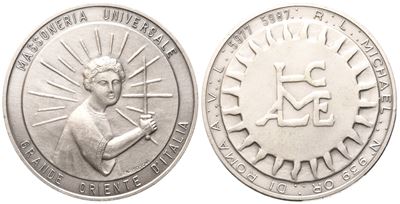 Medaglia Massoneria Universale Grande Oriente D'italia, R. L. "michael" N° 939 Or. di Roma A. V. ...
