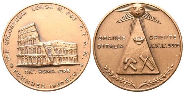 Medaglia "The Colosseum Lodge" N° 602 F. & A. M., Founded 1960 E. V., 1975, AE (40 mm)  - Auction MASONIC MEDALS & JEWELS From the Early 19th to the Late 20th Century - Bertolami Fine Art - Casa d'Aste