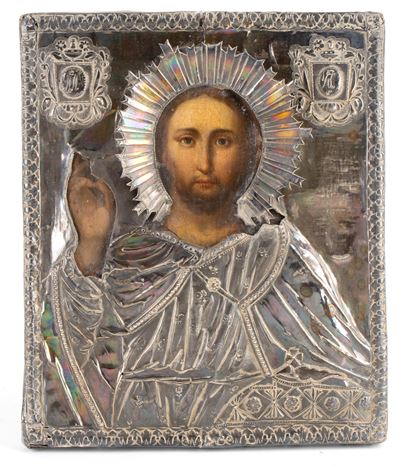 Icona russa raffigurante Cristo Pantocratore con riza in argento, San Pietroburgo (circa 1860)