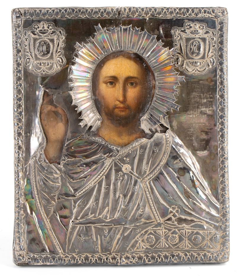 Icona russa raffigurante Cristo Pantocratore con riza in argento, San Pietroburgo (circa 1860)