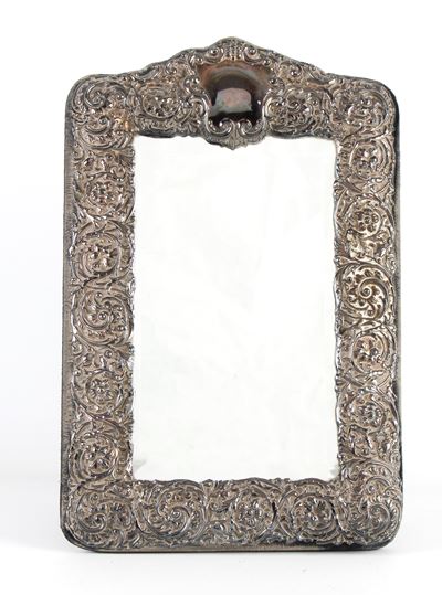 Cornice inglese in argento 925/1000, Londra 1991