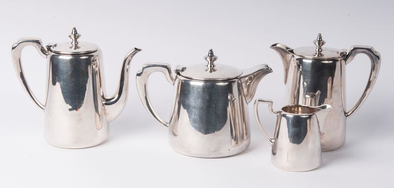 Elkington, Servizio da tè e caffè in metallo argentato