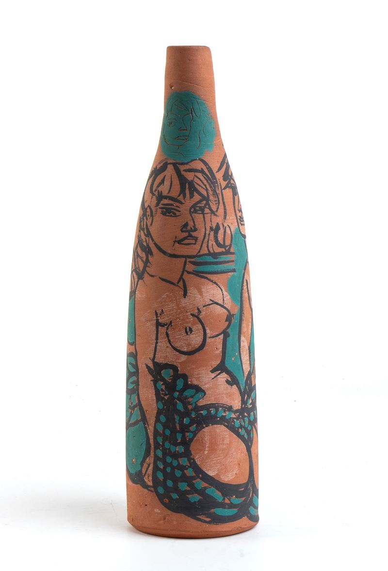 Bottiglia con decorazioni