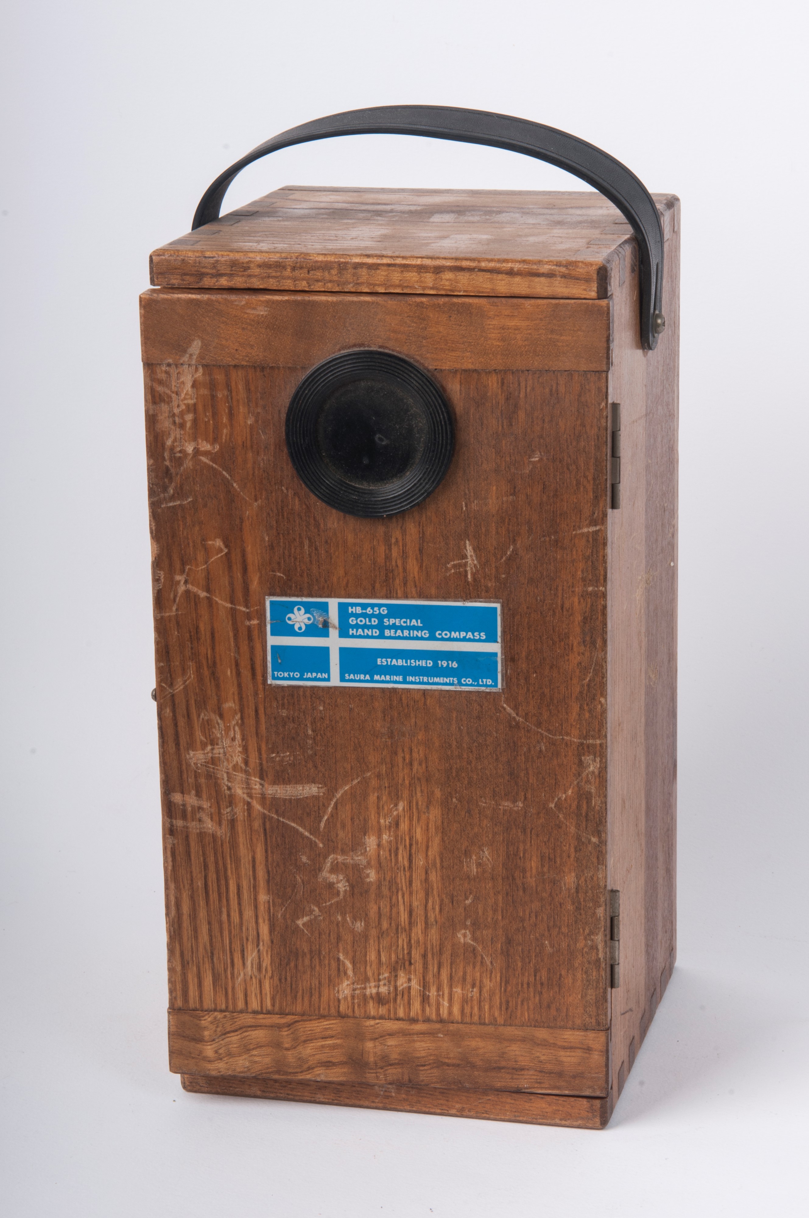 Lotto di tre strumenti da navigazione composto da: