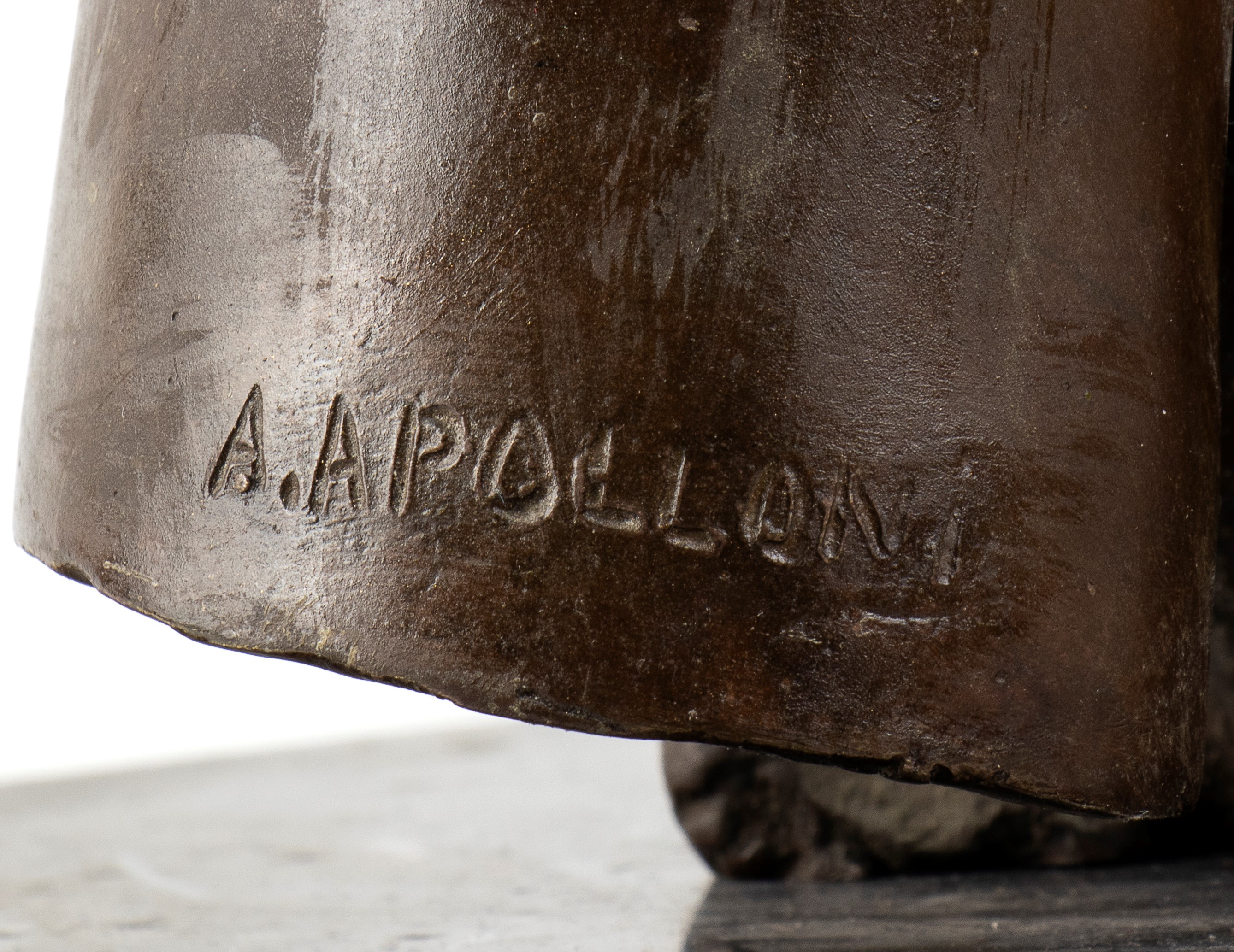 Adolfo Apolloni - Vestale