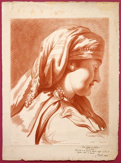 Tête De Vieille Femme