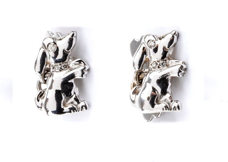 Oro 18k, Gemelli a forma di cane con diamanti
