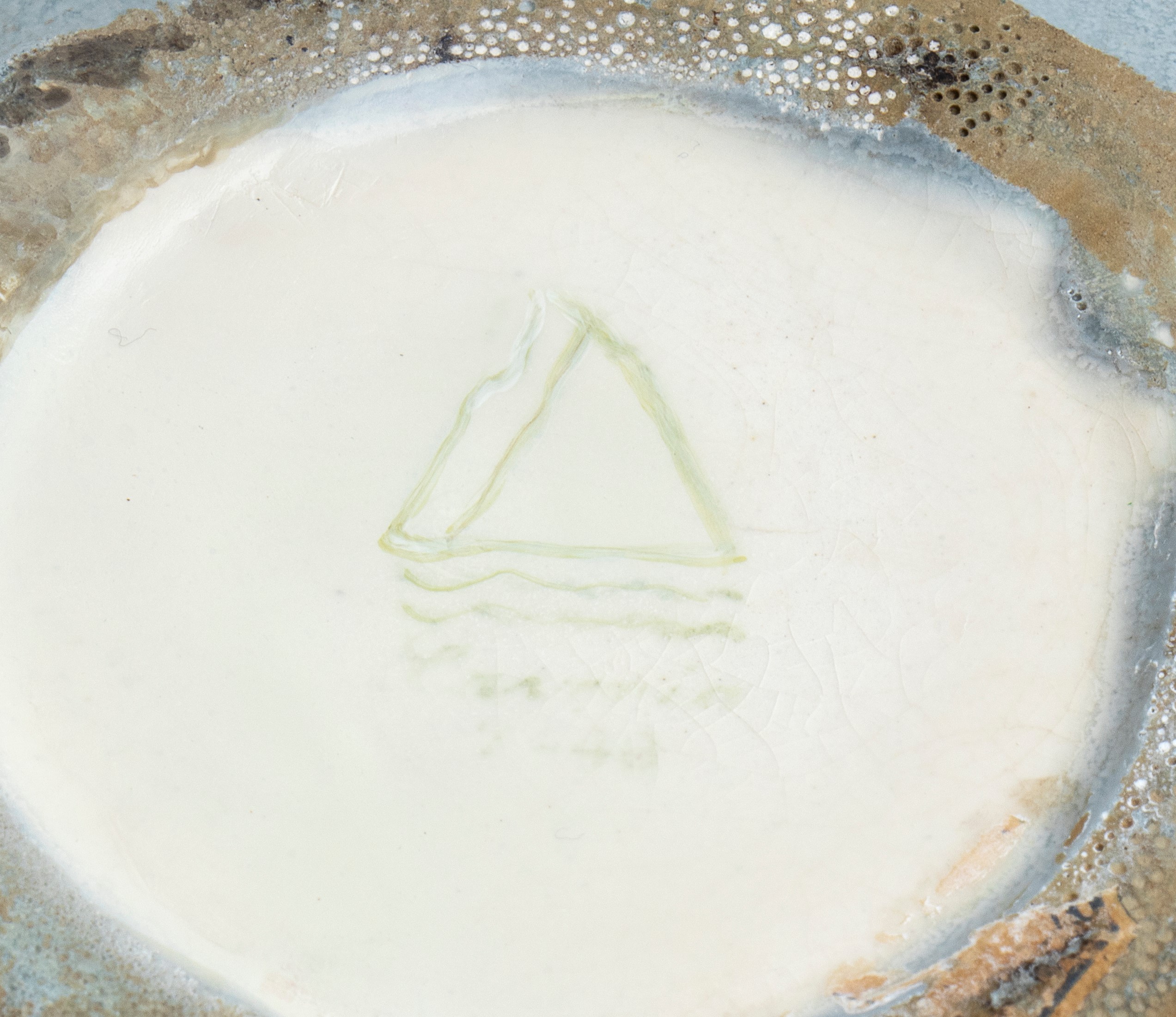 Scatola con coperchio ad impugnatura con elefante