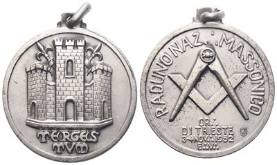 Medaglia Raduno Naz. Massonico, Or. di Trieste 3 - 4 Nov. 1952 E. V. (31,8 MM)