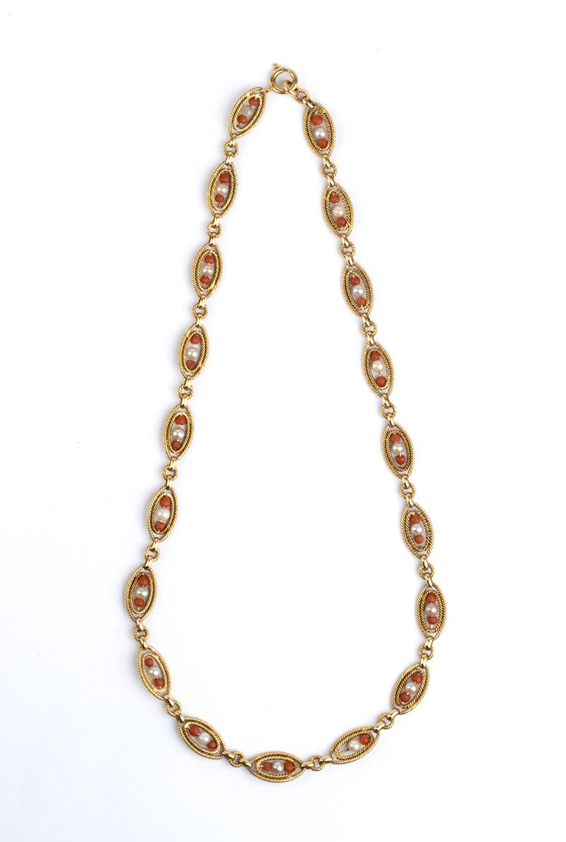 Oro 18k, Collana con corallo Mediterraneo e perle