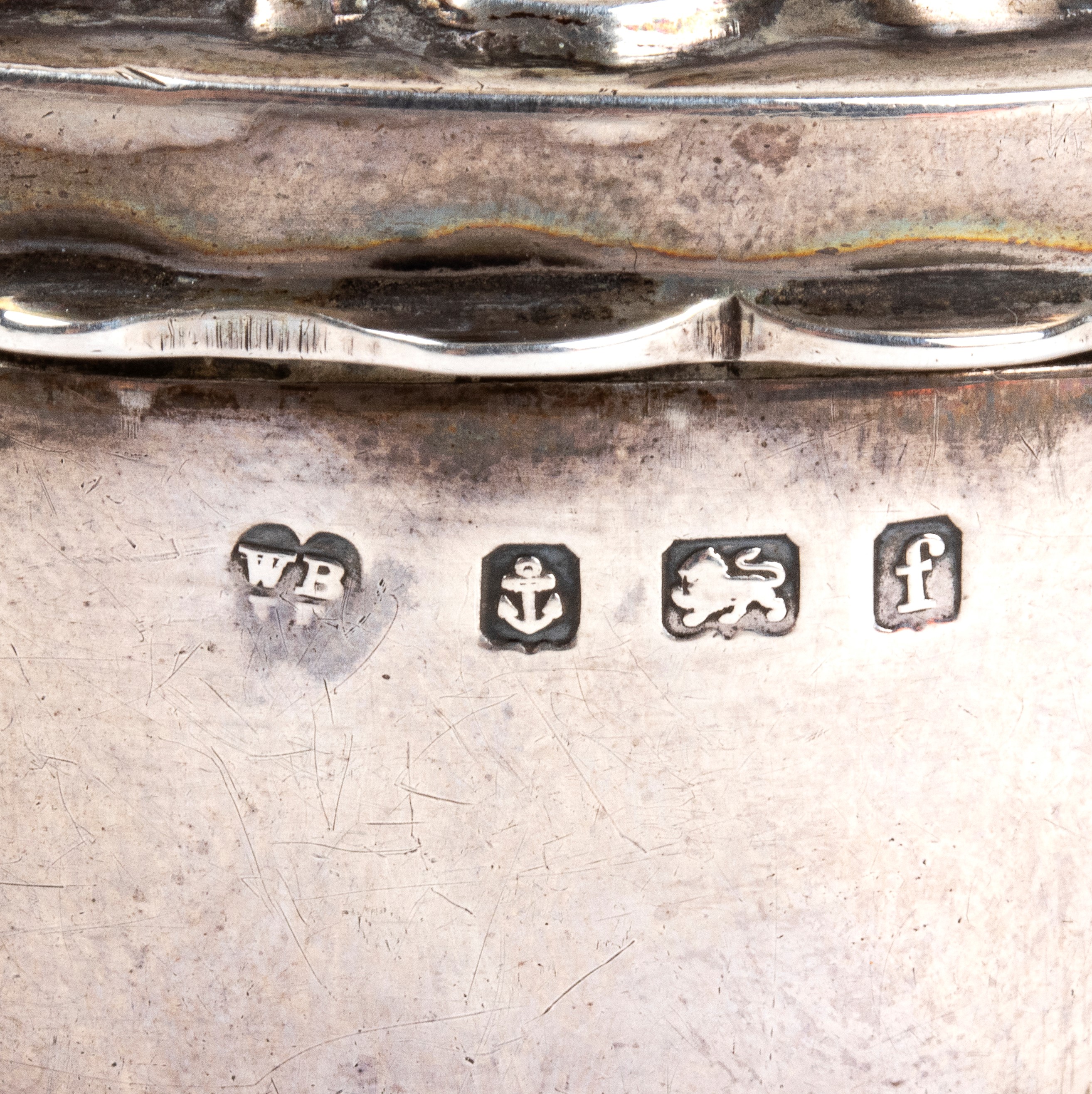 Gruppo di quattro scatole in argento