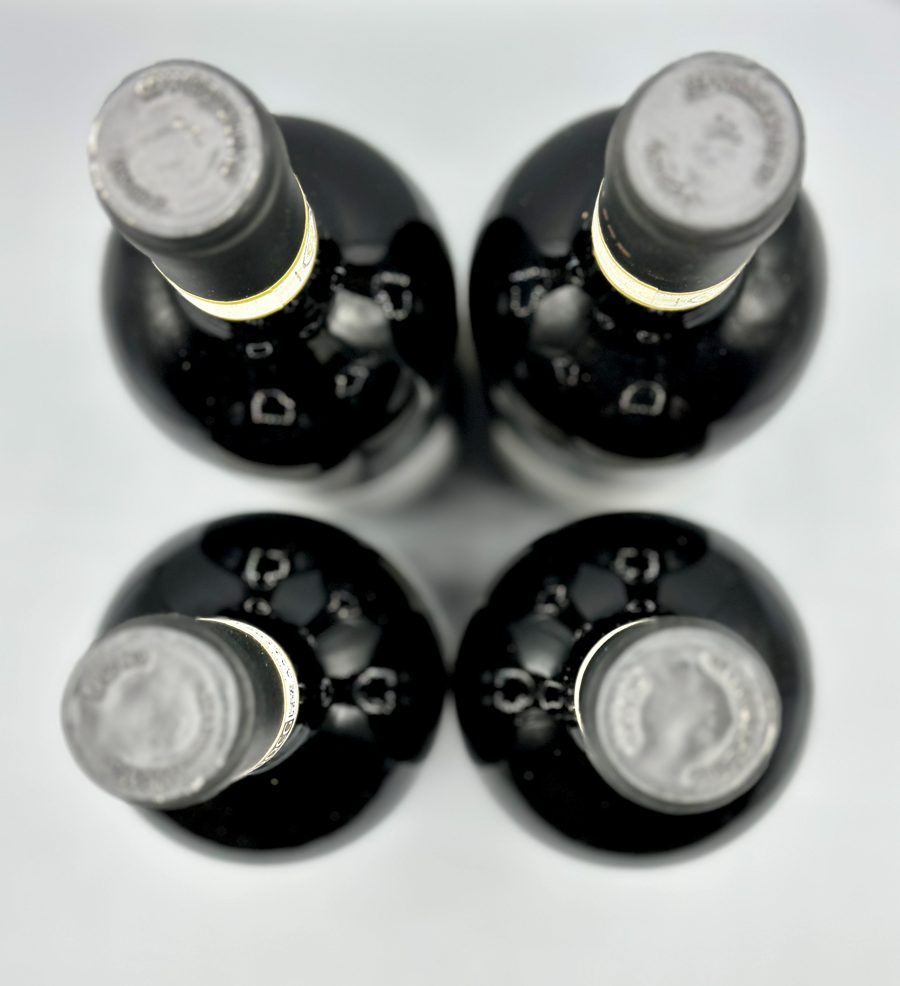 Comm. G.B. Burlotto, Barolo Acclivi Verticale