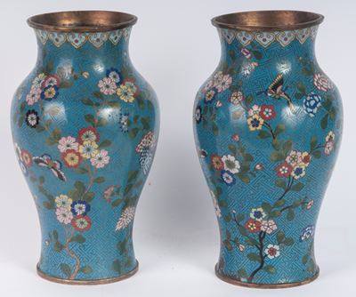 Coppia di Vasi in Bronzo Smaltato