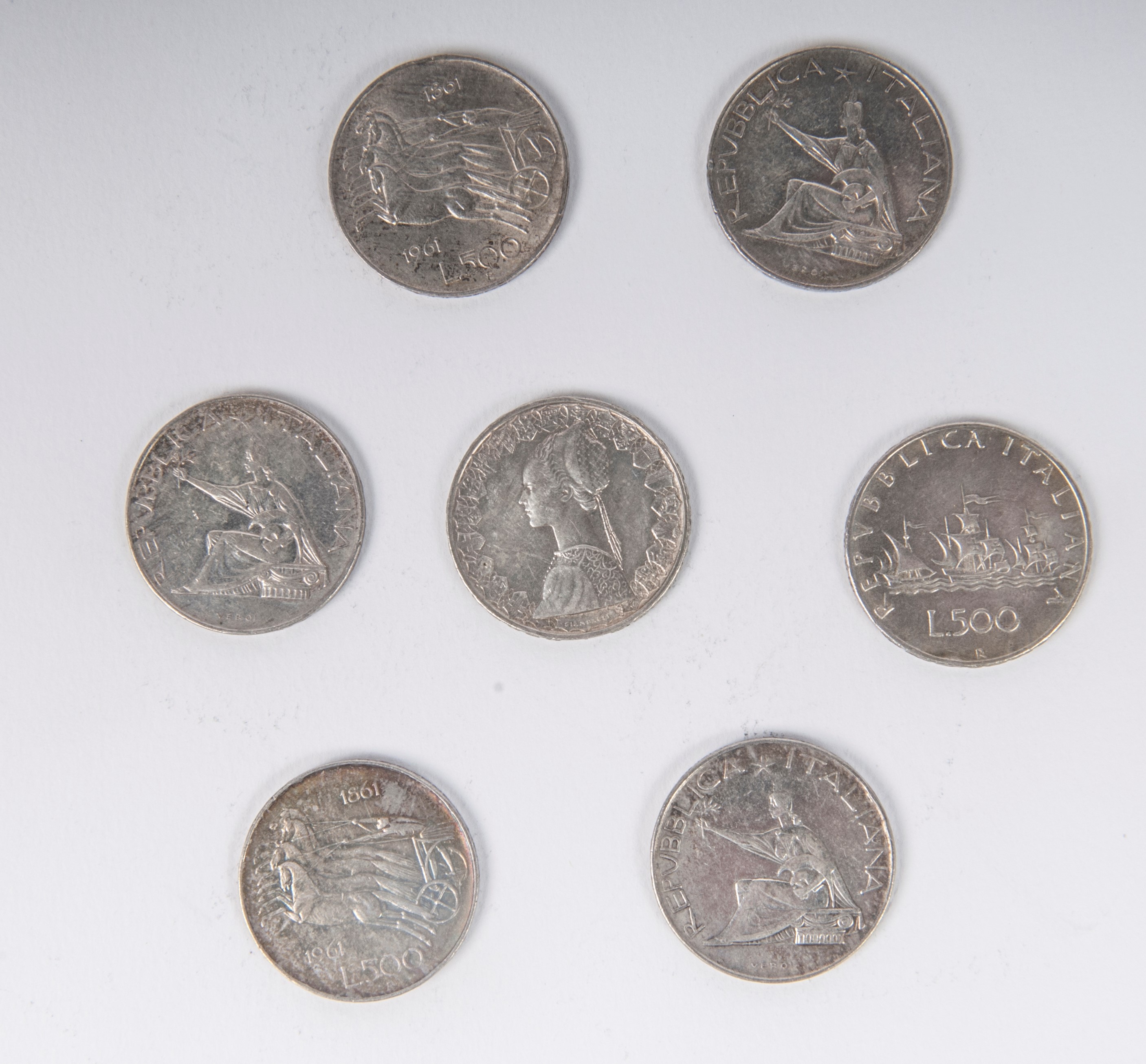 Lotto di Sette Pezzi da 500 Lire in Argento