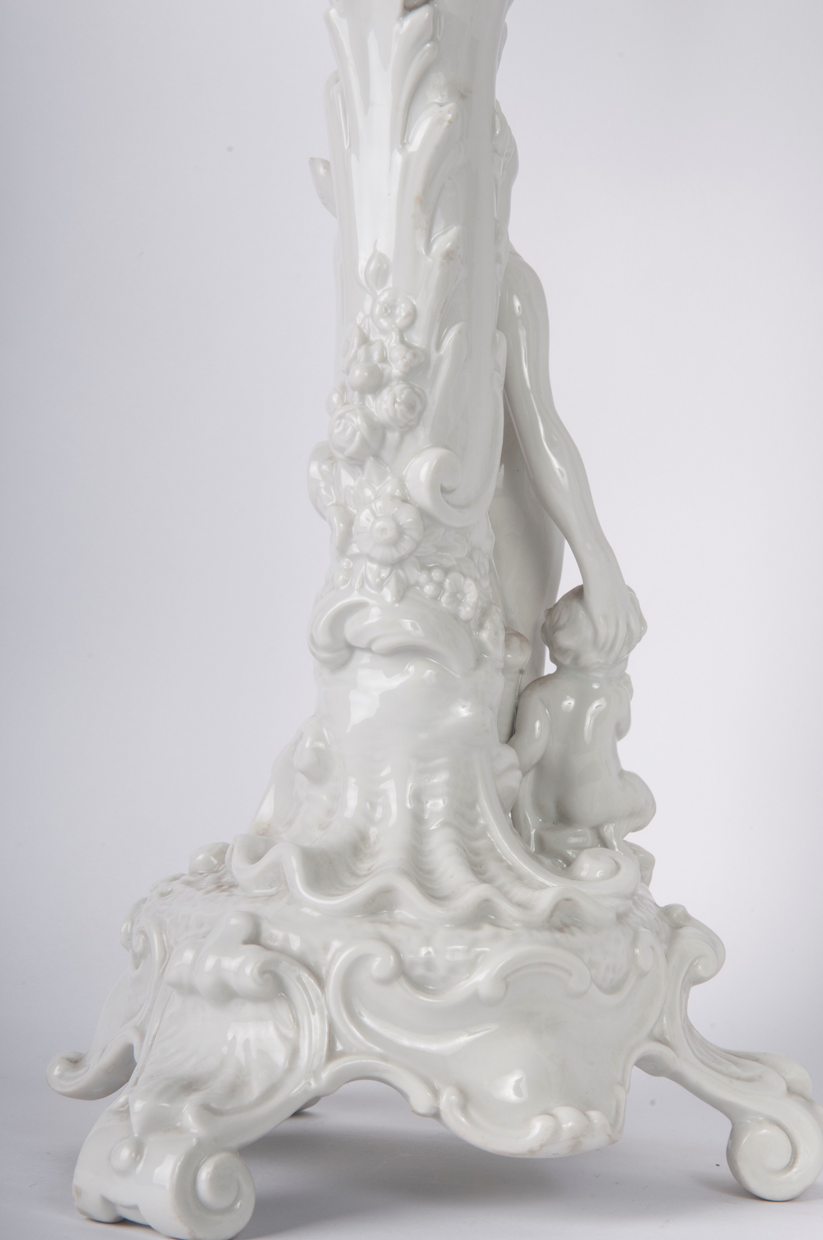 Coppia di Candelabri a Quattro Luci
