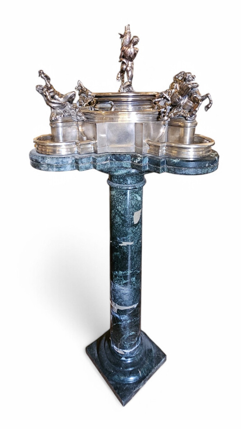 Marcello Mortet - Fontana delle Naiadi in argento con basamento in marmo verde