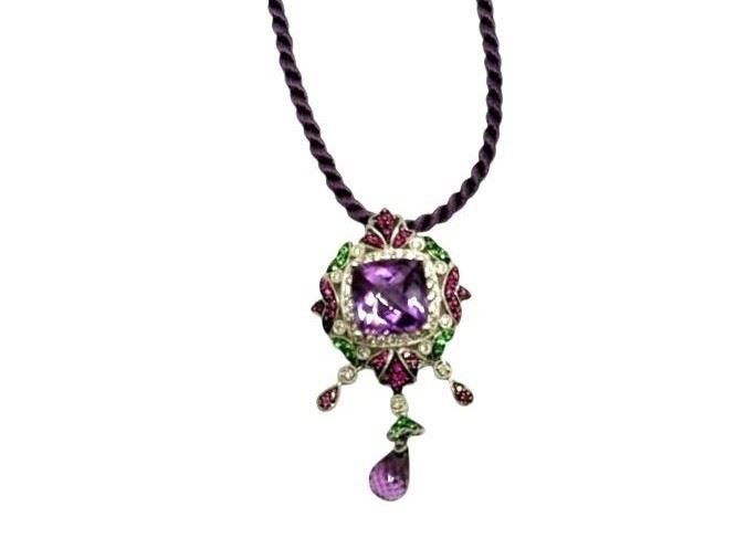 Girocollo con pendente, oro bianco 14K, ametista, tsavoriti, rubini e diamanti