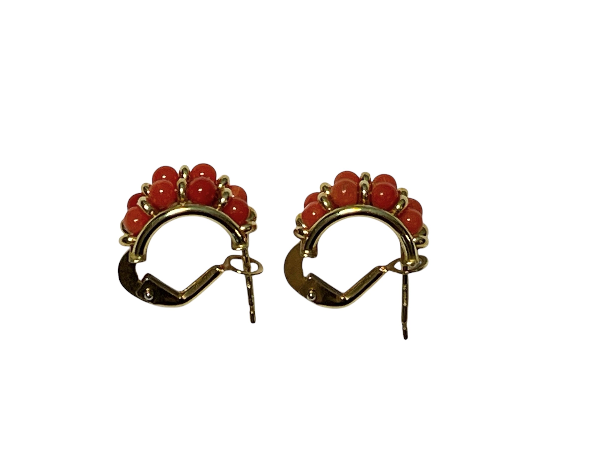Paio di orecchini, oro 18k e corallo Mediterraneo (Corallum Rubrum)