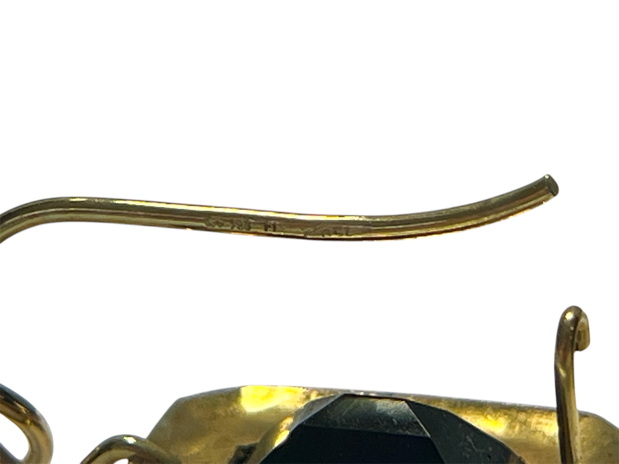 Orecchini in oro giallo con lastre di onice