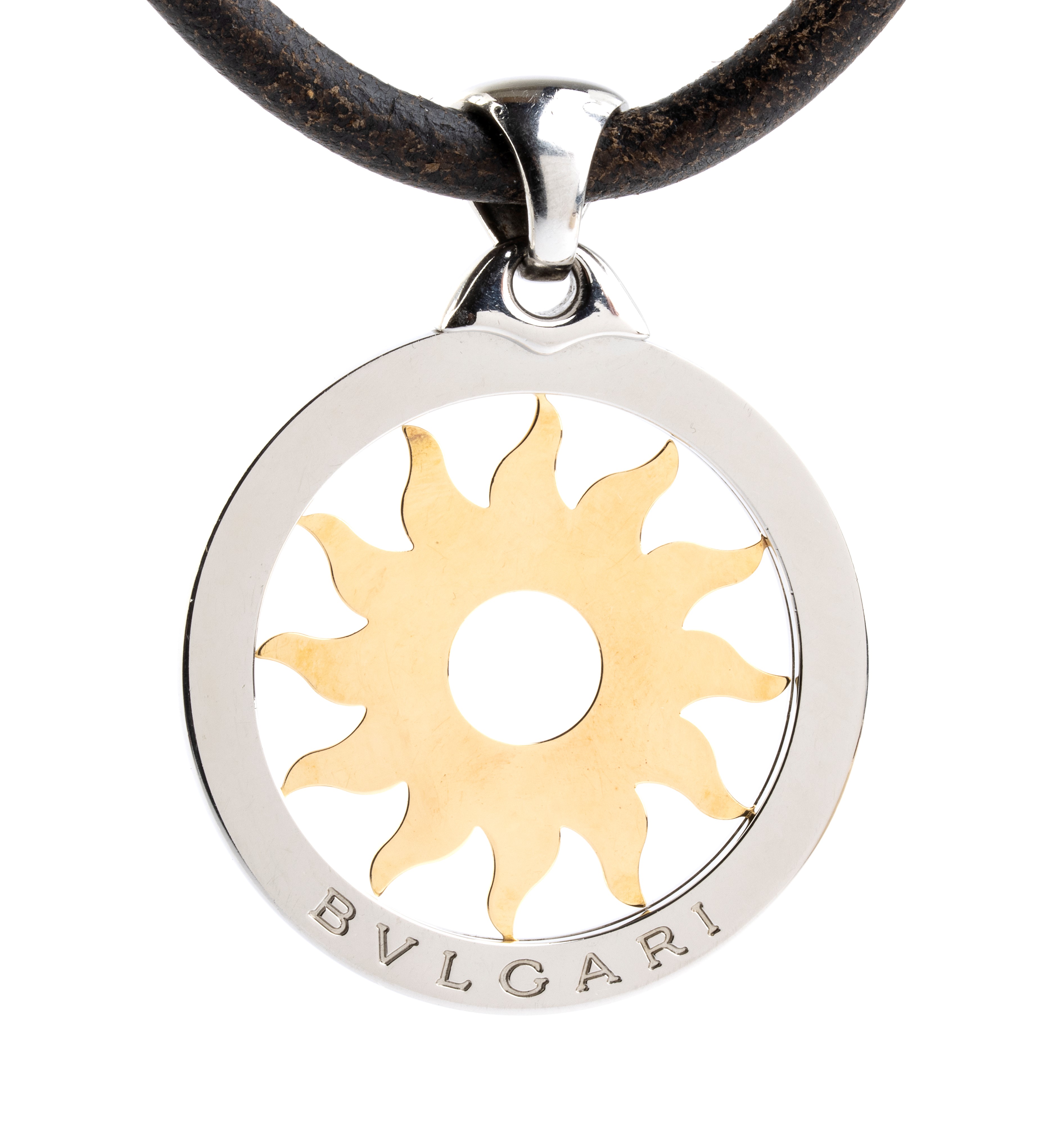 Collezione Tondo: girocollo in cuoio con pendente in acciaio ed oro