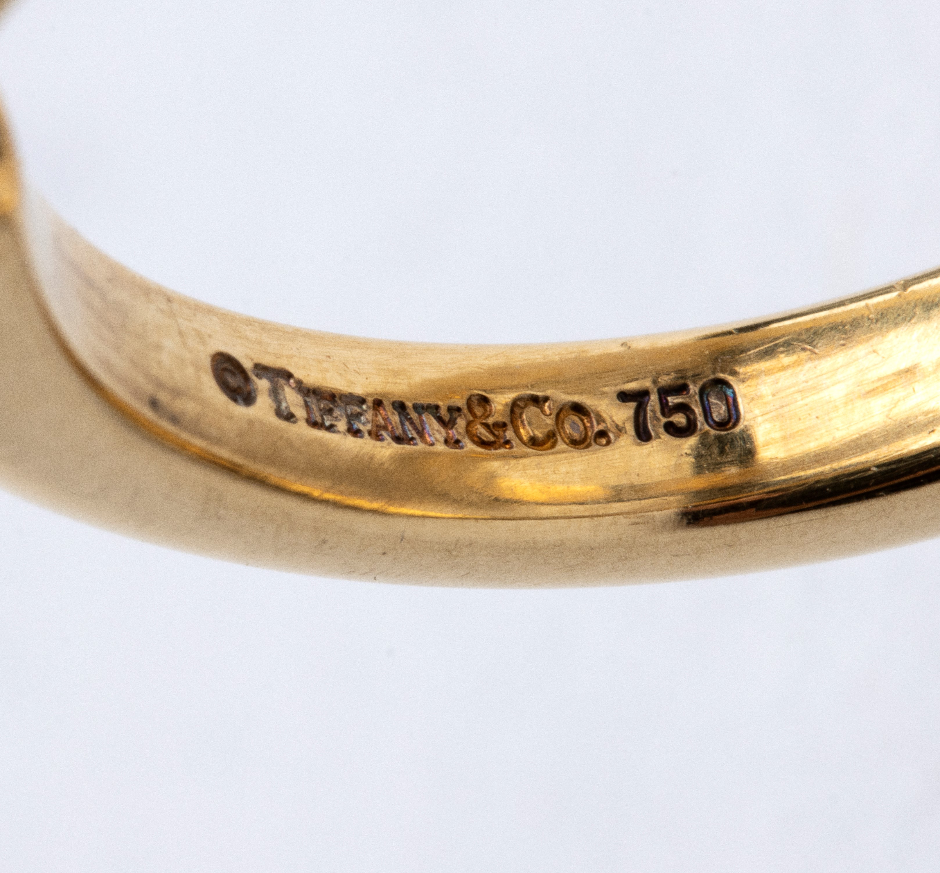 Orecchini a cerchio in oro