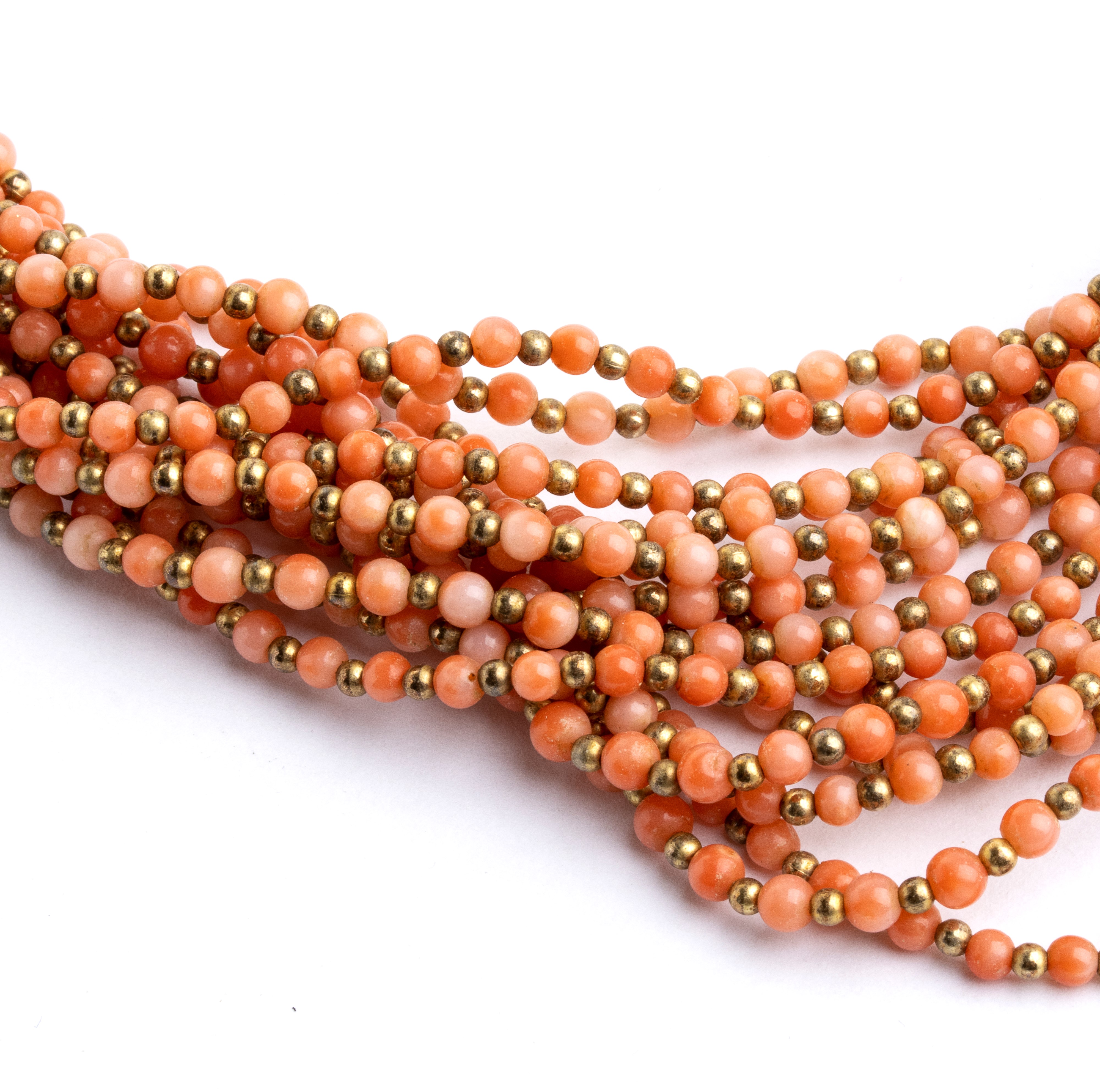 Collana in oro giallo 18k, diamanti e corallo (Corallium elatius) con anelli di fermo