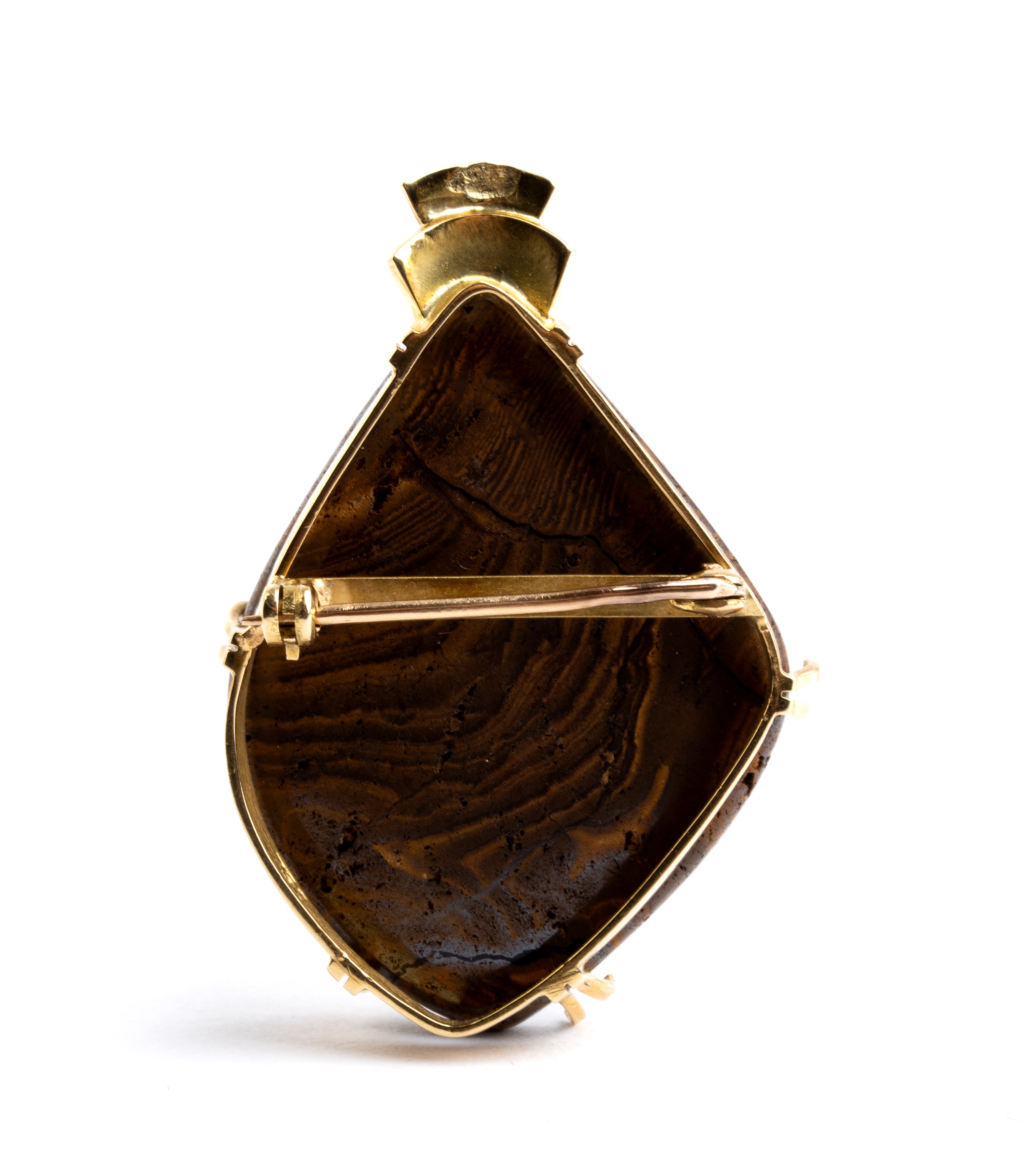 Spilla in oro ed opale