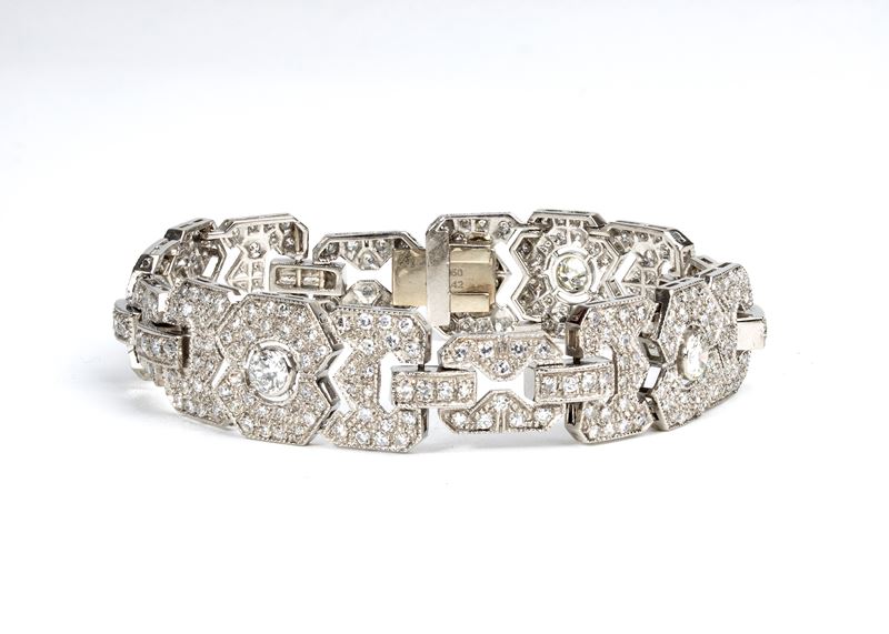 Bracciale in platino con diamanti, montatura geometrica