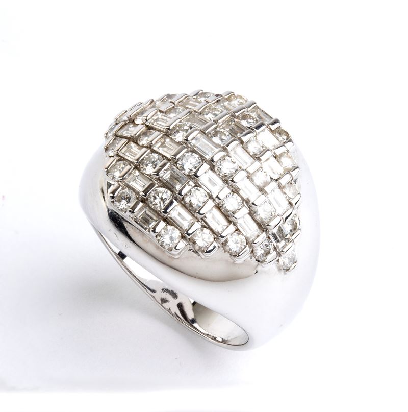 Damiani - Anello in oro bianco 18k con diamanti in pavé