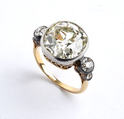Medea Mei Figner, Anello in oro giallo e argento con diamanti (inizio XX secolo)