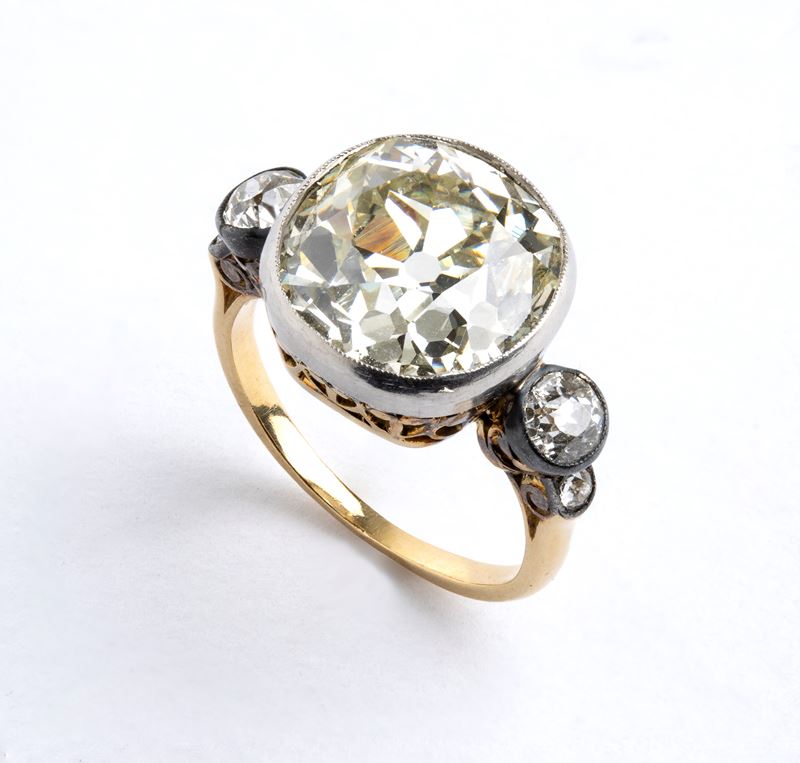 Medea Mei Figner, Anello in oro giallo e argento con diamanti (inizio XX secolo)