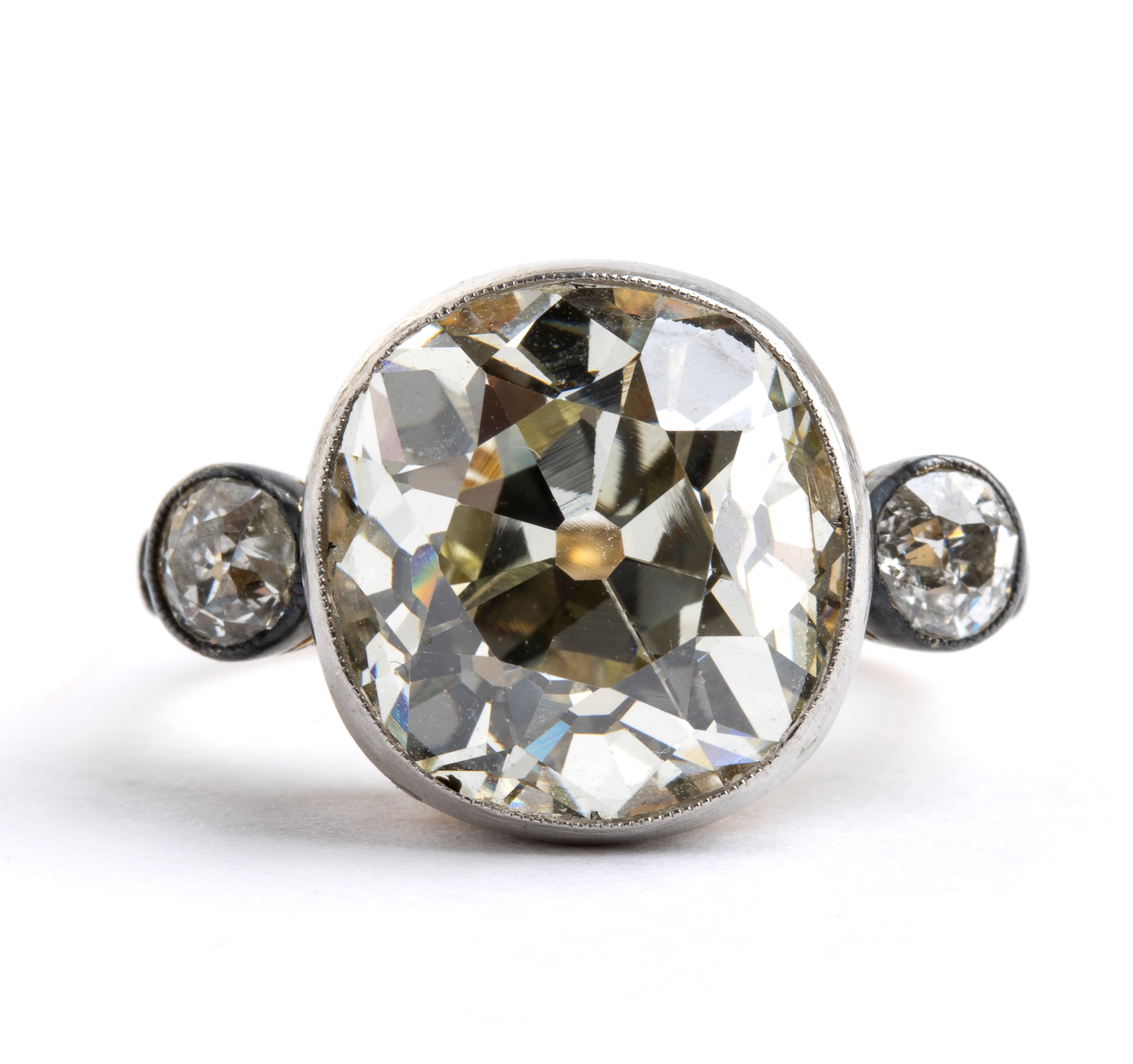Medea Mei Figner, Anello in oro giallo e argento con diamanti (inizio XX secolo)