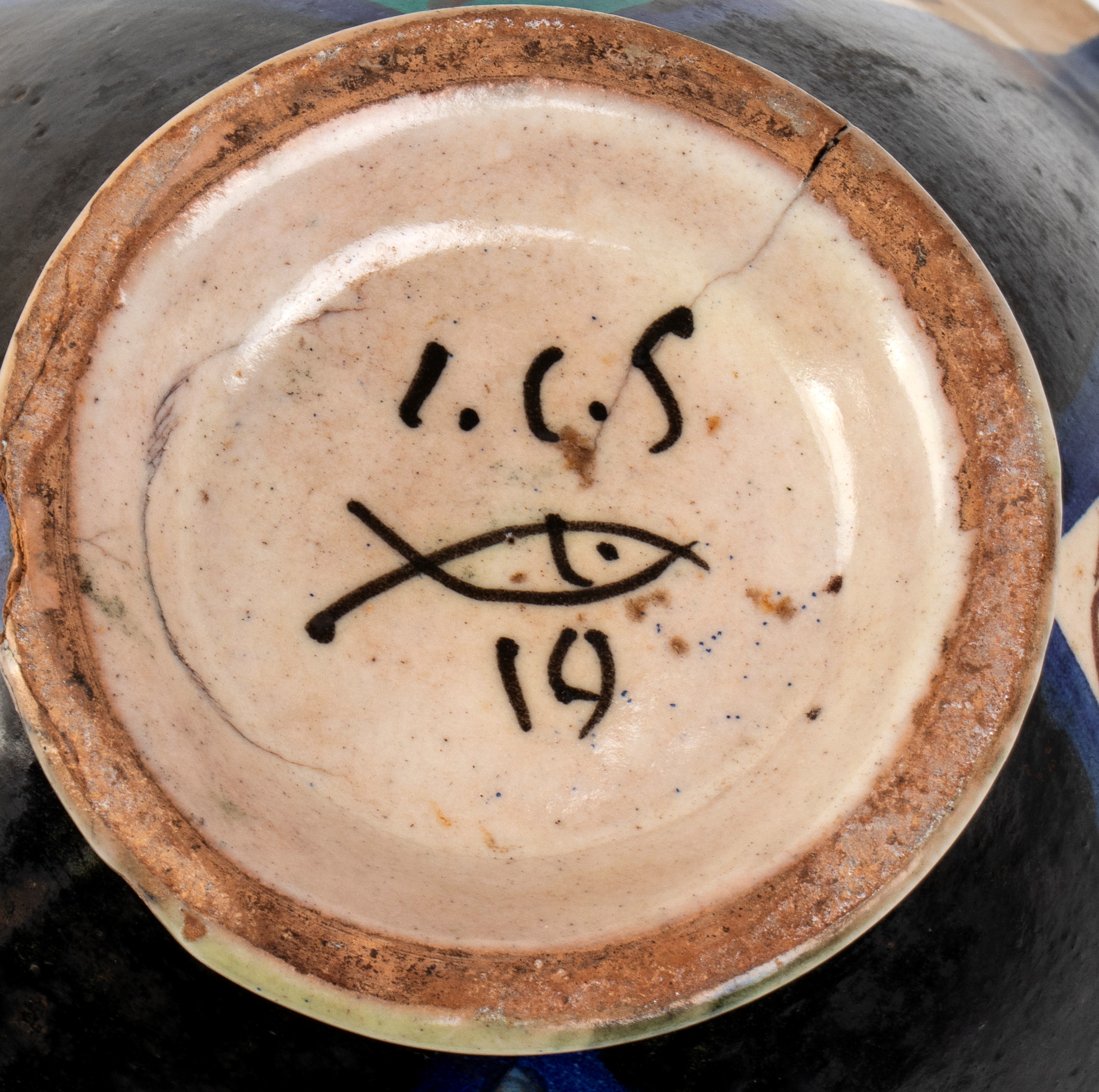 Coppa con decorazione di fante di cuori e regina di picche