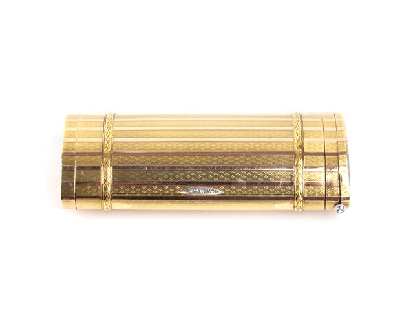 Gold and diamond snuff box with watch