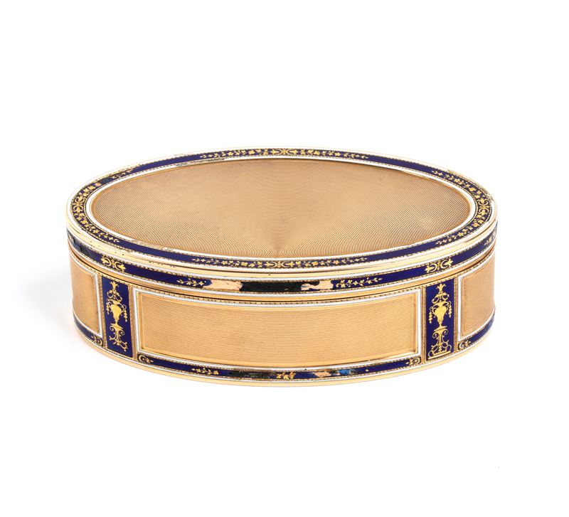 Tabacchiera francese in oro e smalti