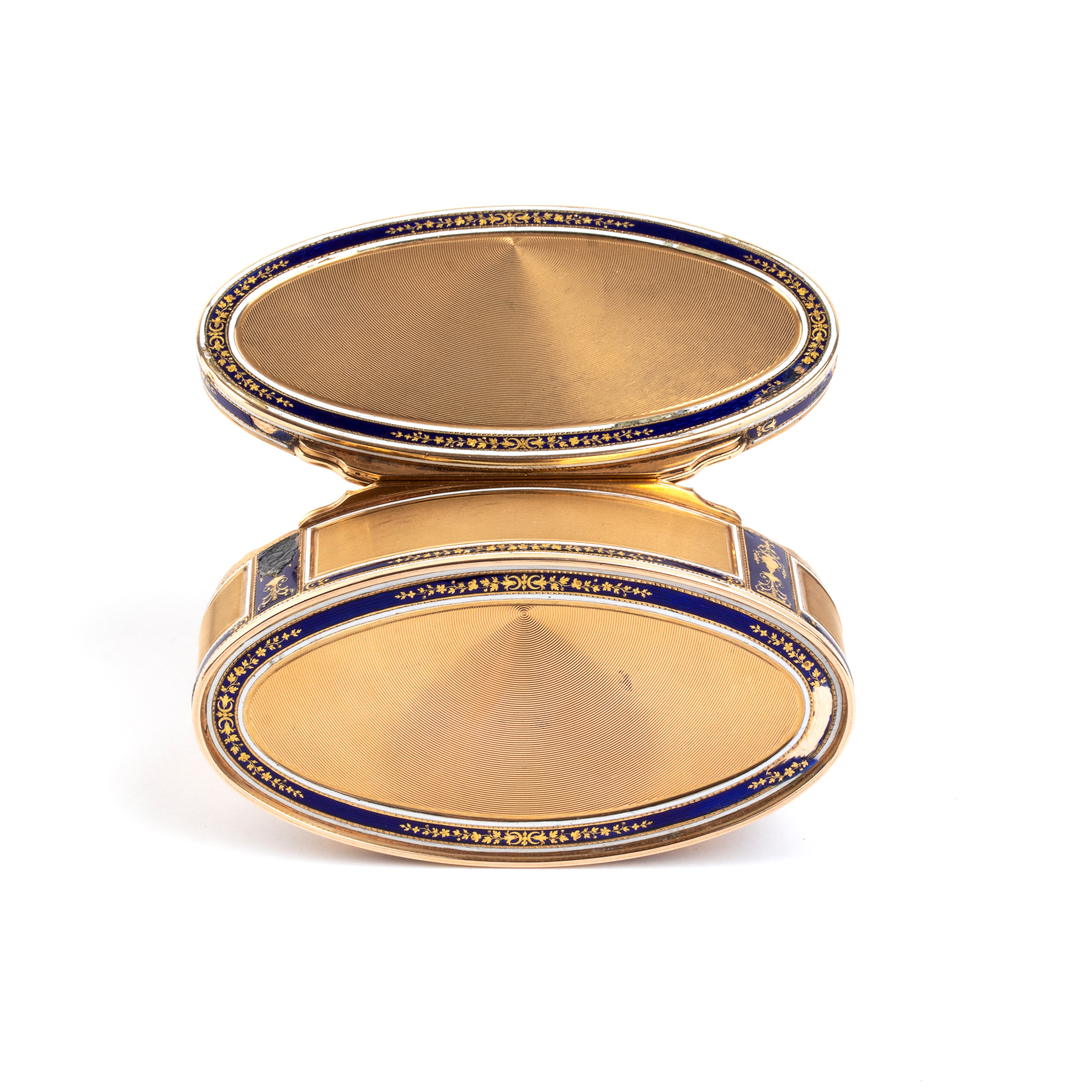 Tabacchiera francese in oro e smalti