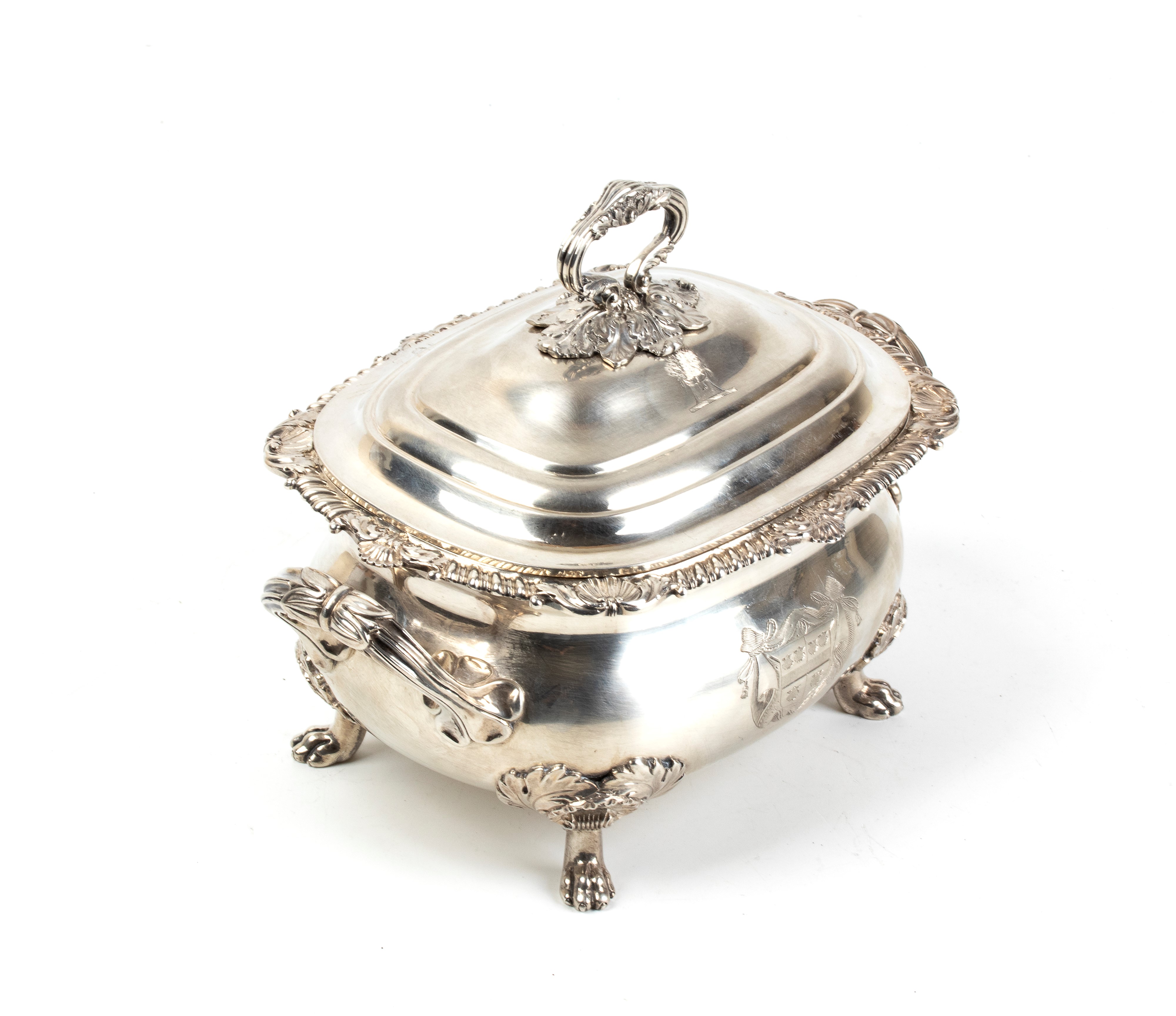 Zuppiera georgiana inglese in argento