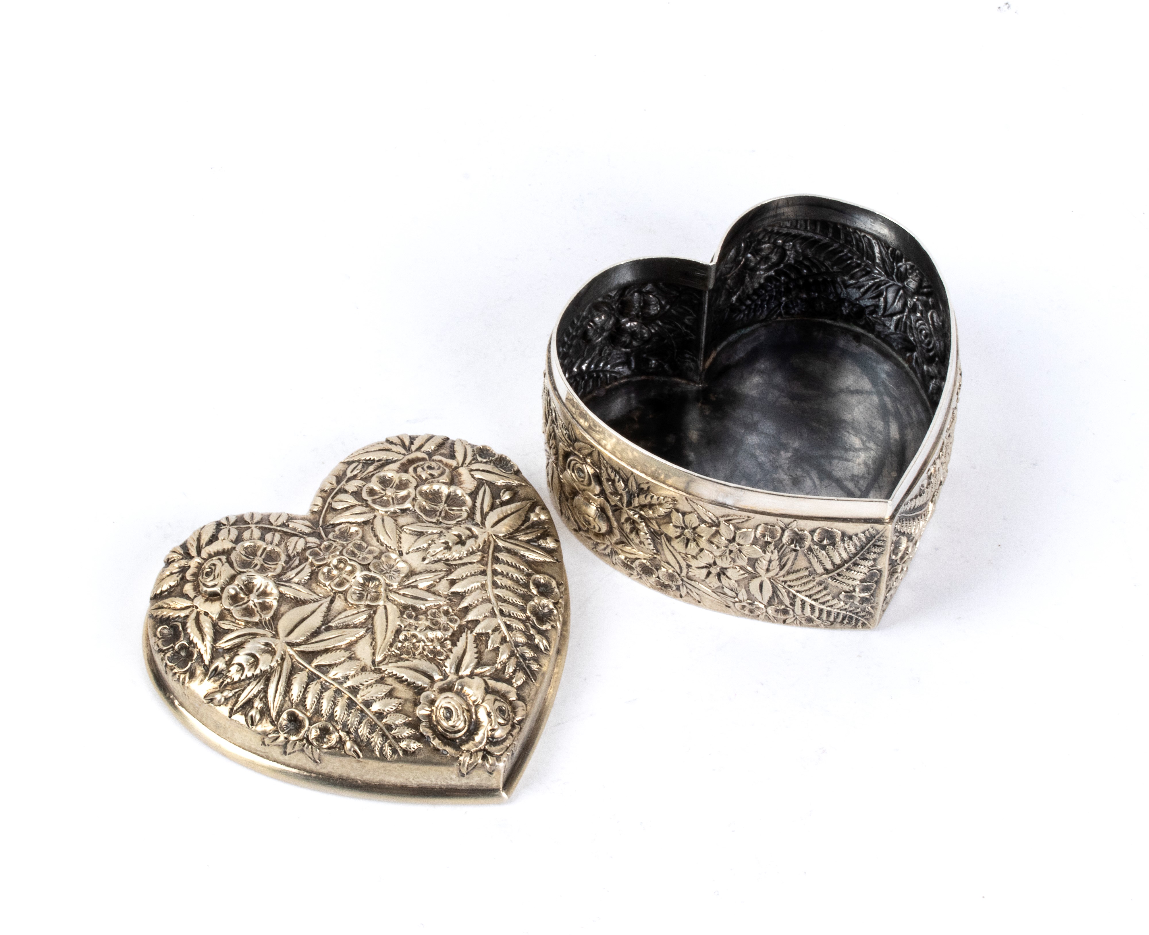 Scatola americana a cuore in argento