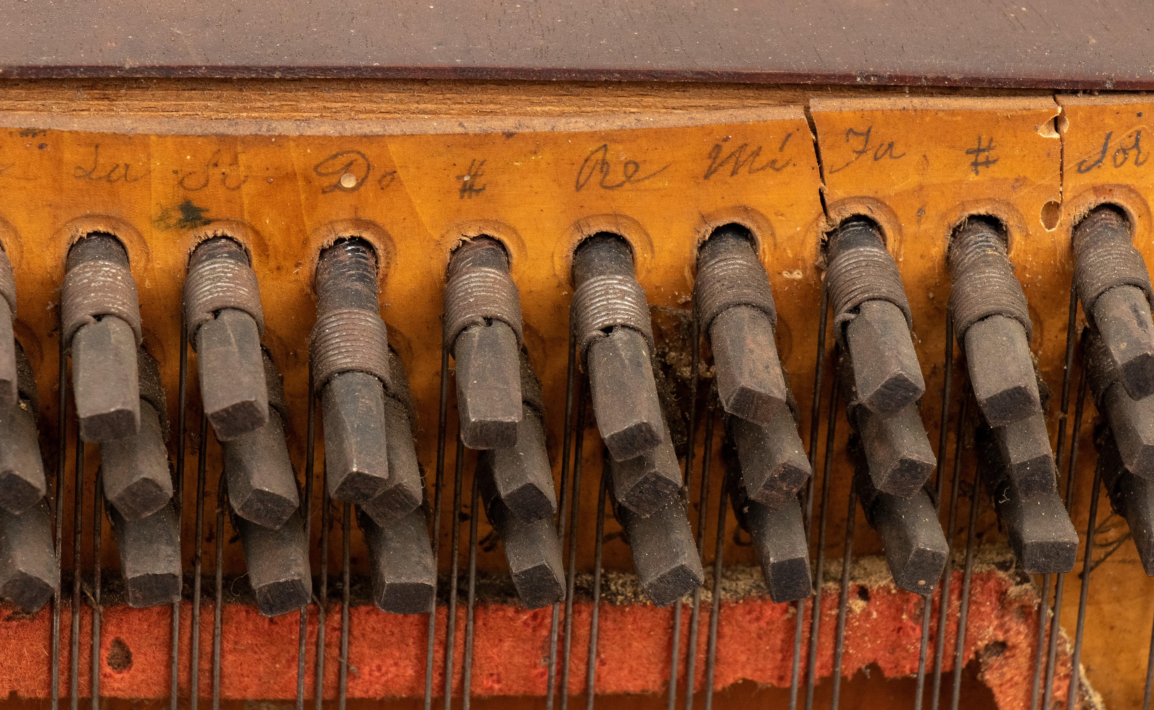 Mobile Carillon con Automi