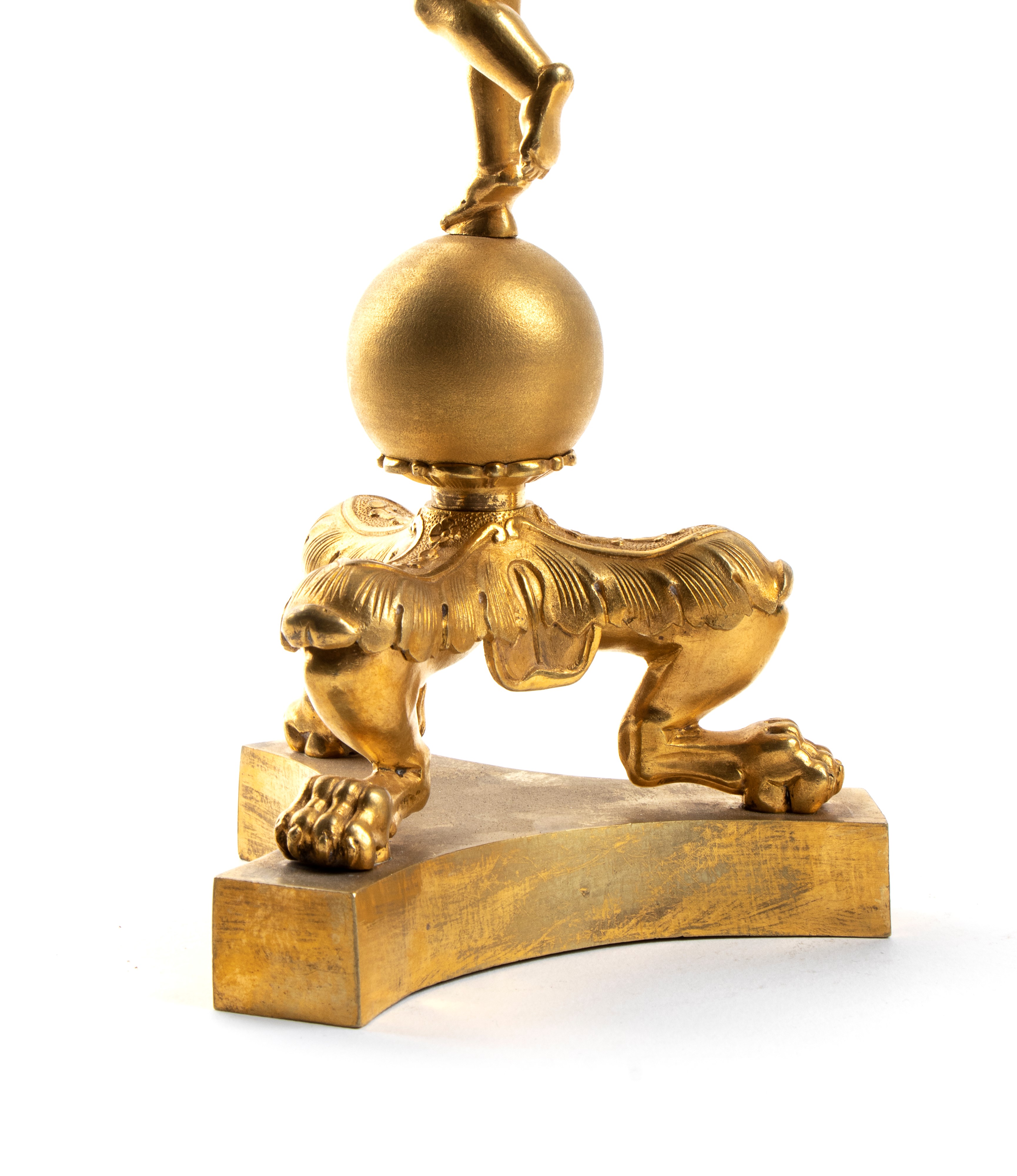 Coppia di nautilus con putto alato su base in bronzo dorato, fine XIX secolo
