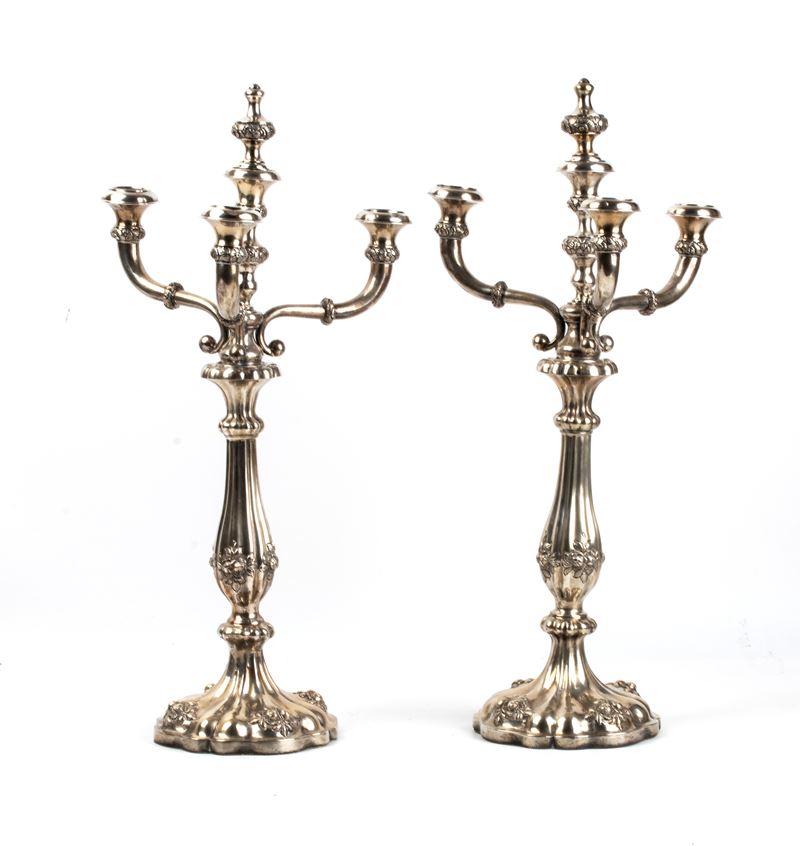 Coppia di candelabri austriaci in argento