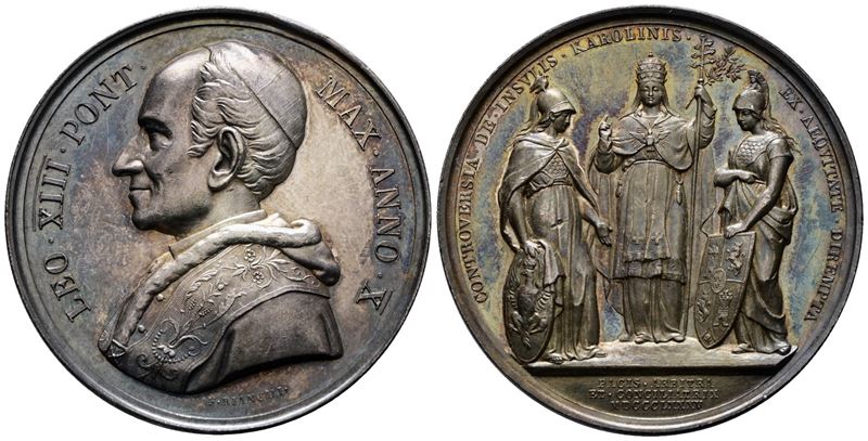 Roma. Leone XIII (1878-1903). Medaglia 1887 A. X la Chiesa Stante tra la Spagna e la Germania. Ba...
