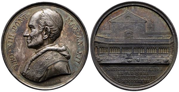 ROMA. Leone XIII (1878-1903). Medaglia 1890 A. XIII Libertà del Ministero Apostolico. BART.890; Ag; 36,33gr; 43,55mm. Bellissima patina di antica collezione su fondi lucenti. Minimi hairlines al d.