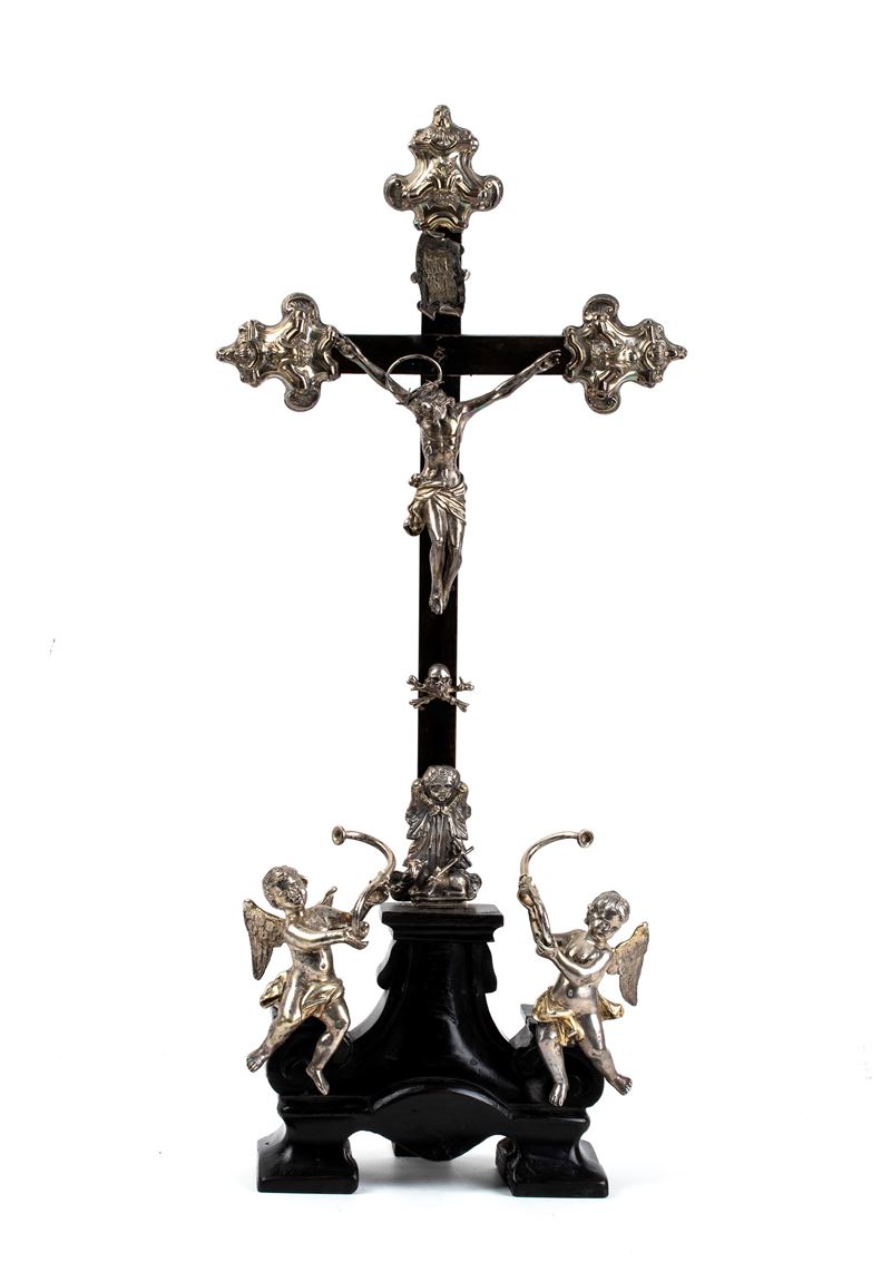 Crocifisso italiano in argento e legno