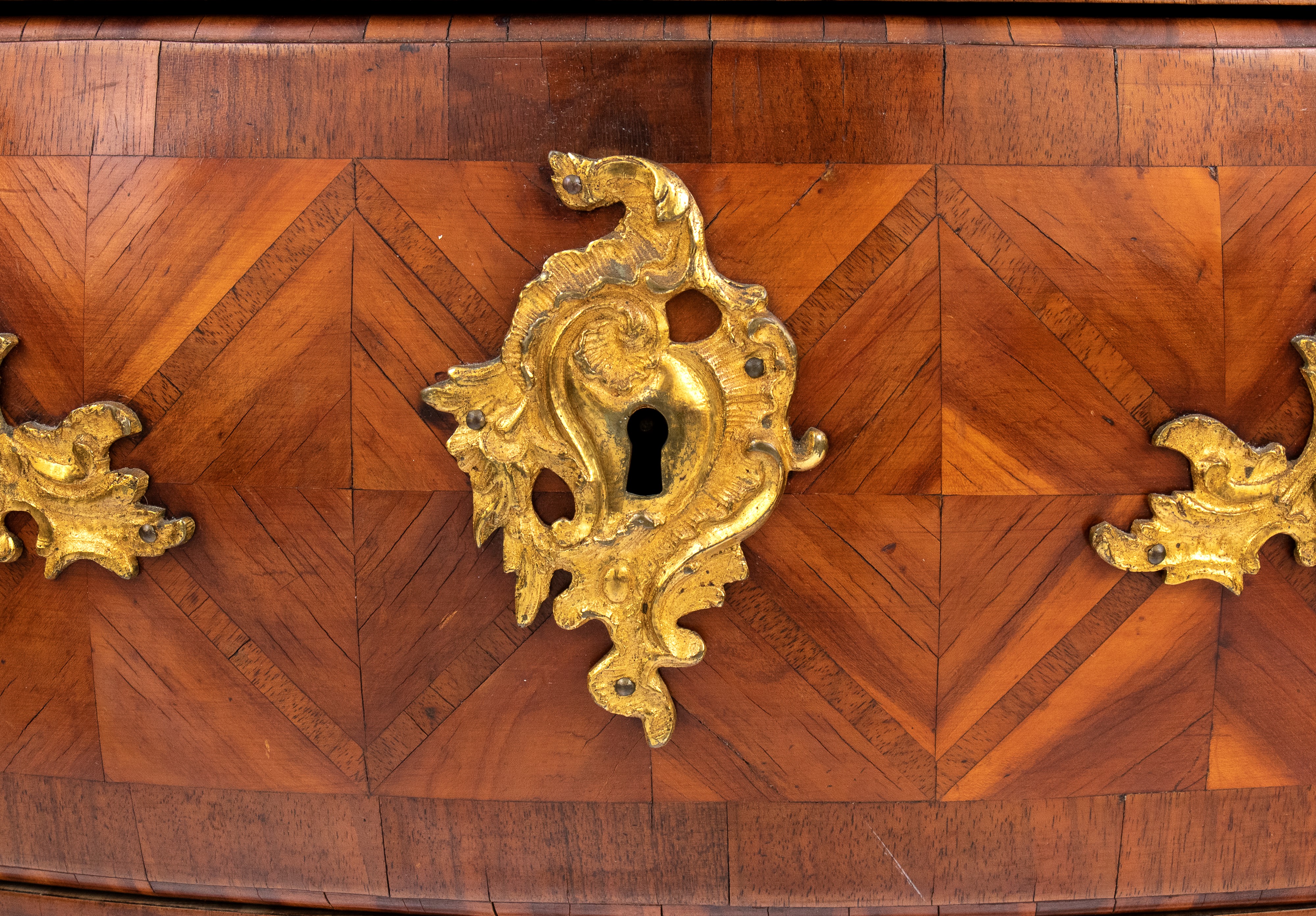 Comò Rococo Svedese Luigi XV