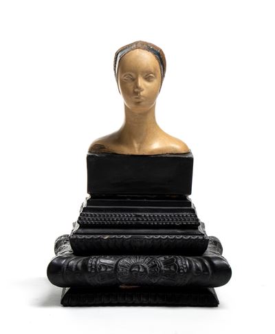 Busto Femminile Rinascimentale
