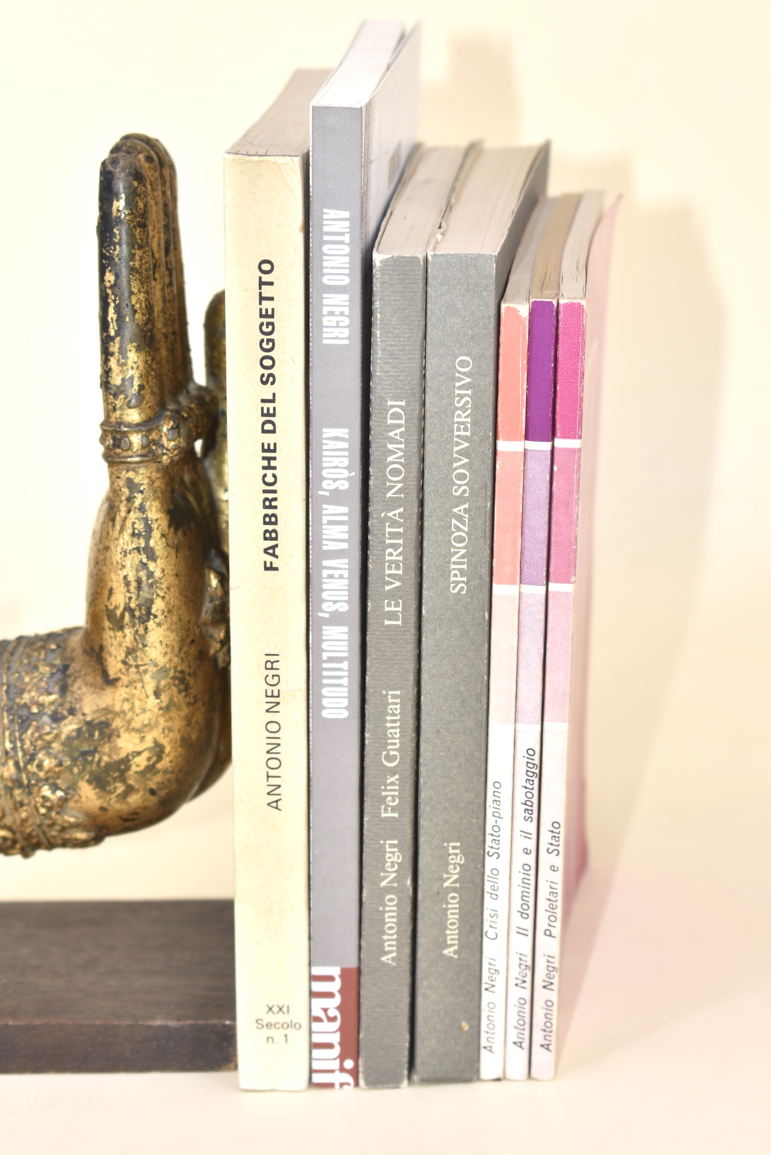 Opere di Antonio Negri sullo Stato, sui Proletari e sul dominio - 7 volumi