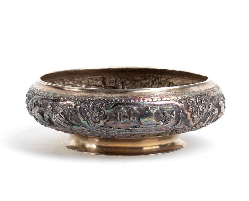 Ciotola Thabeik birmana in argento