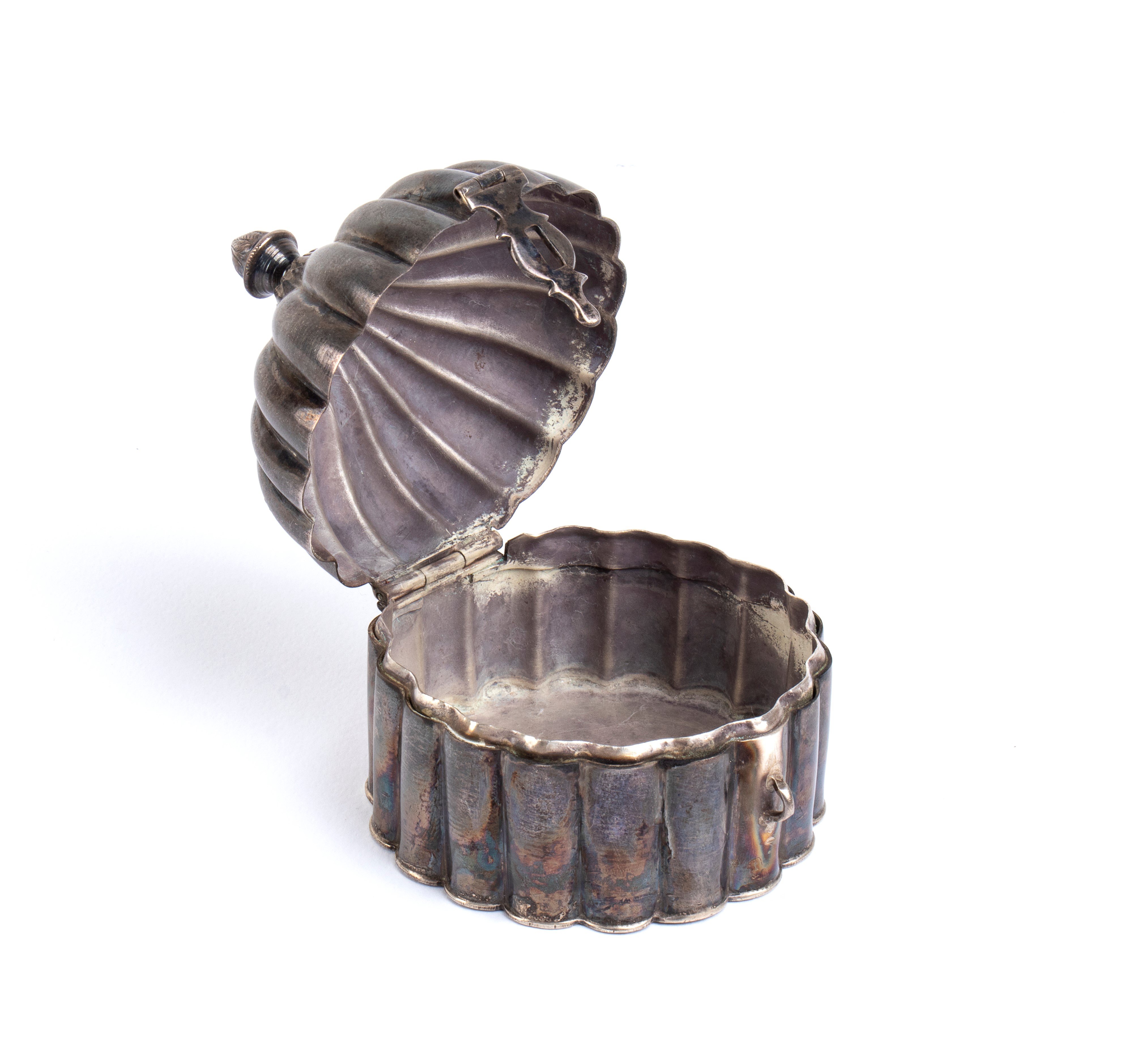 Scatola indiana in argento